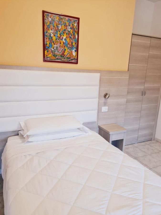 Hotel San Marco Песаро Екстериор снимка