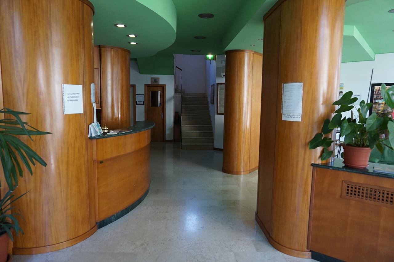 Hotel San Marco Песаро Екстериор снимка