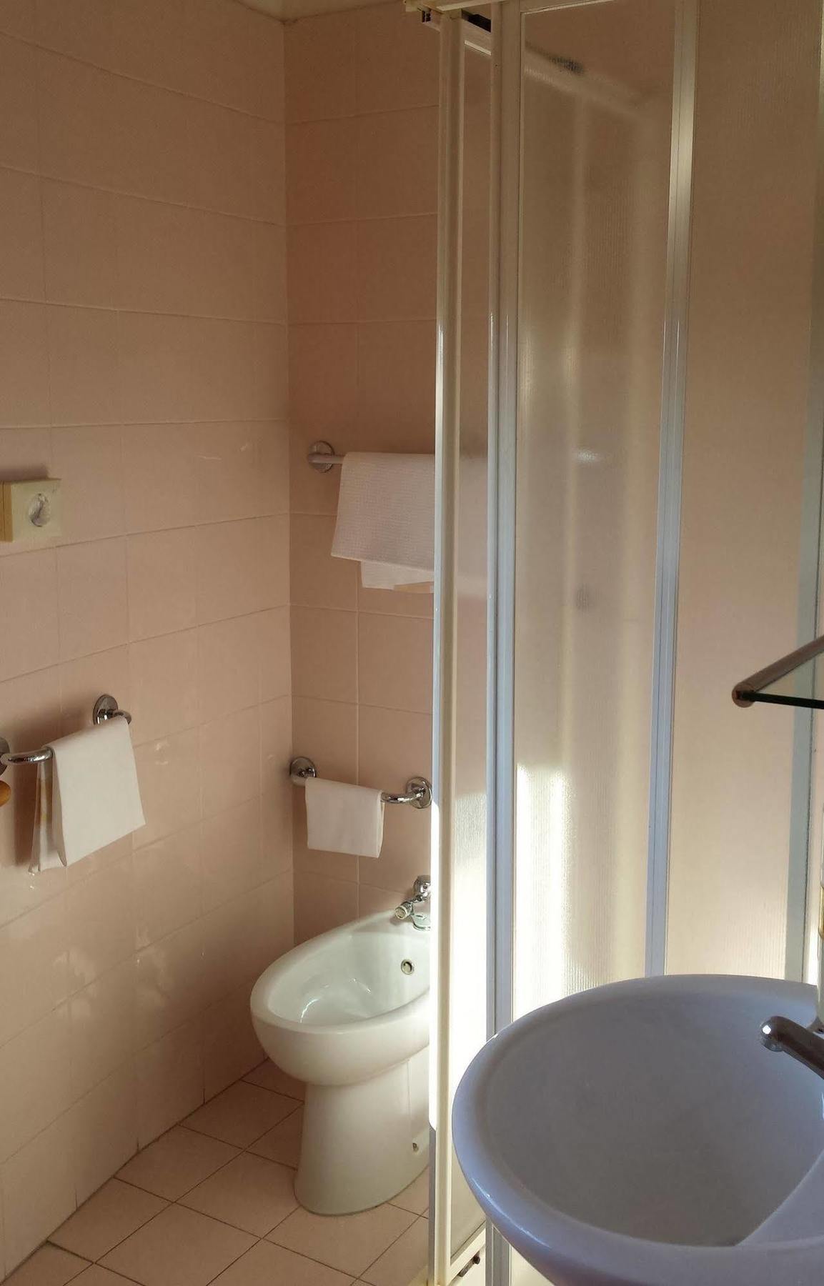 Hotel San Marco Песаро Екстериор снимка